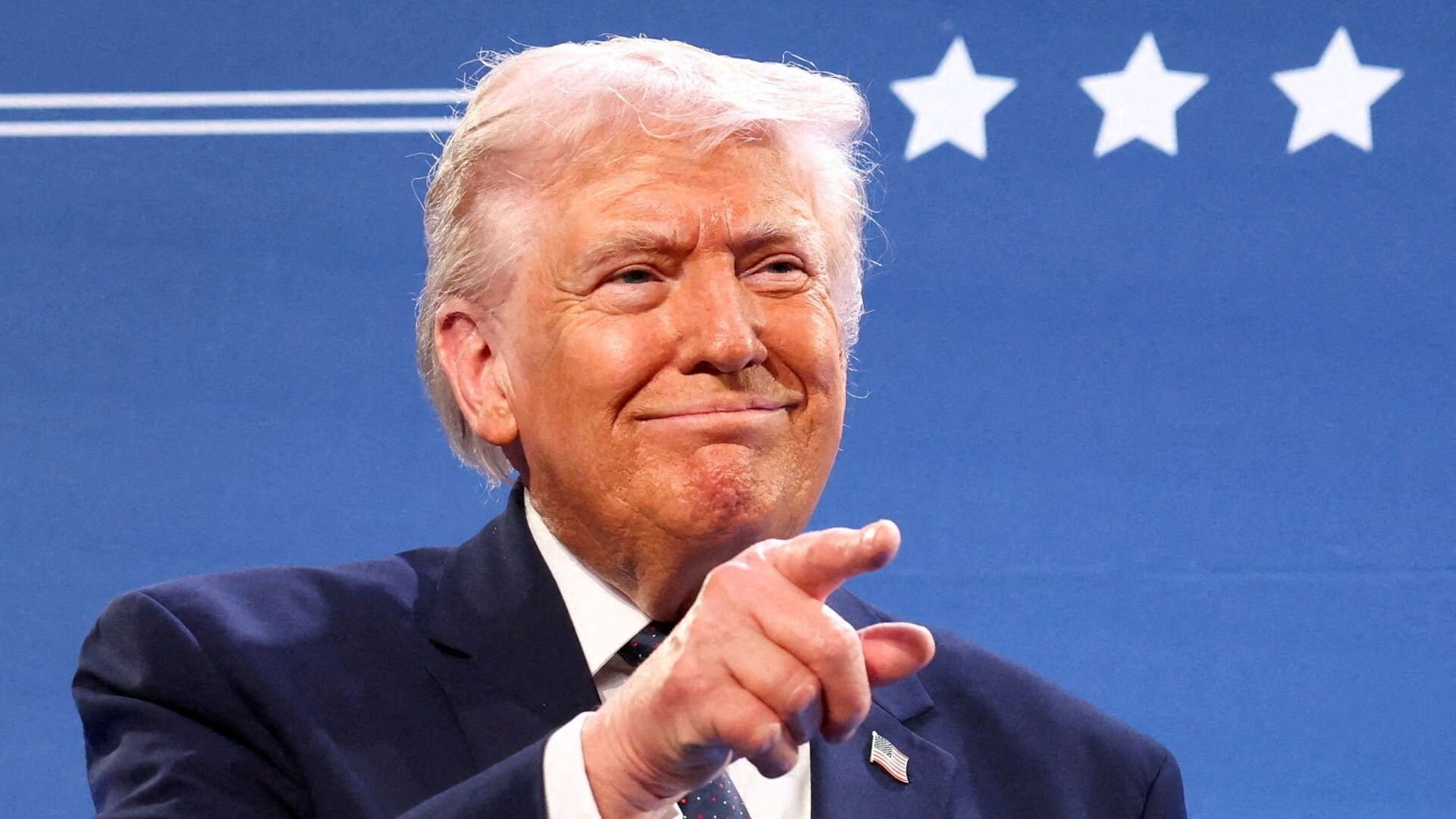 Trump talks big on end to war - but one thing speaks even louder