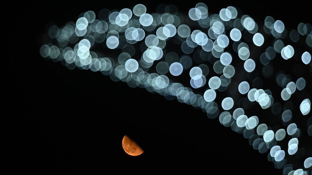  The moon hits its third quarter phase tomorrow! Here's what you need to know 